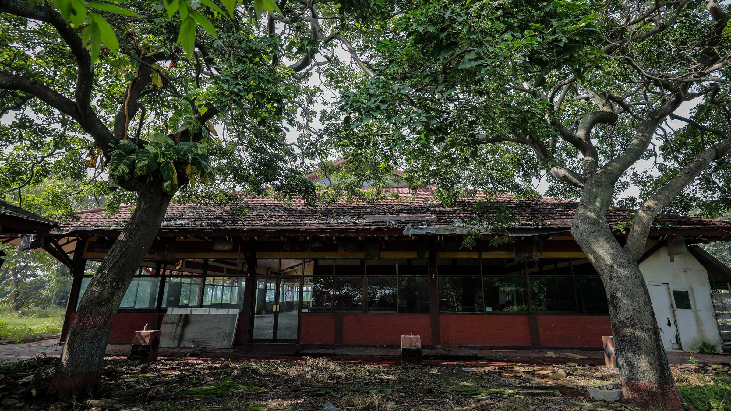 Laporan Mendalam Robohnya Restoran Kami